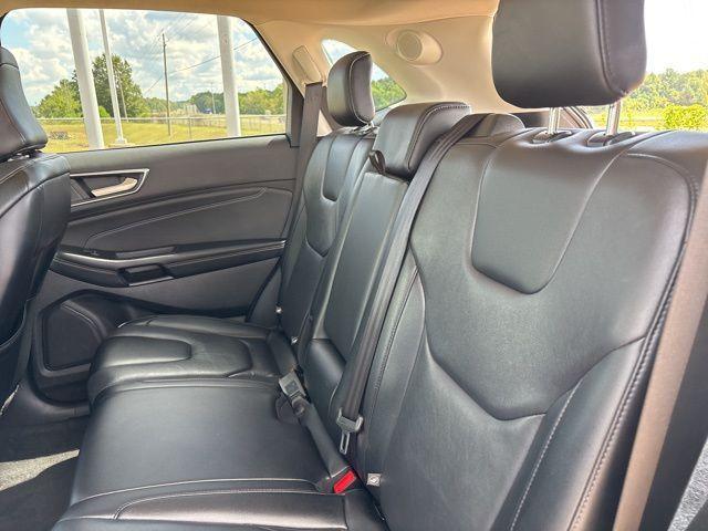used 2022 Ford Edge car, priced at $19,600