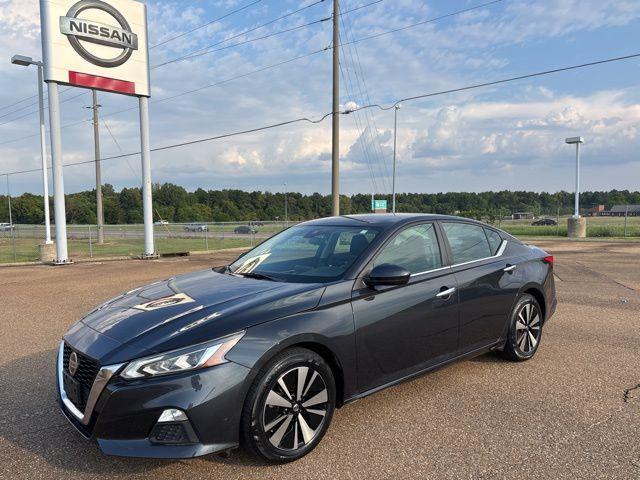 used 2022 Nissan Altima car, priced at $18,000