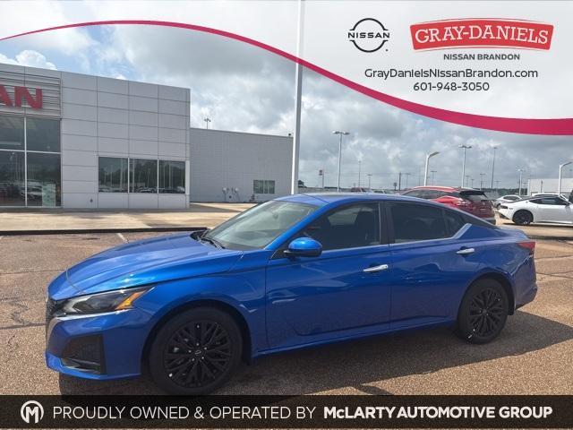 new 2025 Nissan Altima car, priced at $27,700