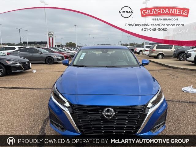 new 2025 Nissan Altima car, priced at $28,006