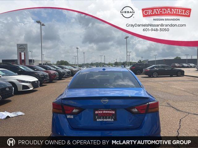 new 2025 Nissan Altima car, priced at $27,006