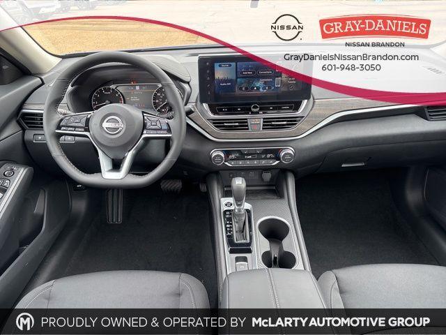 new 2025 Nissan Altima car, priced at $28,168