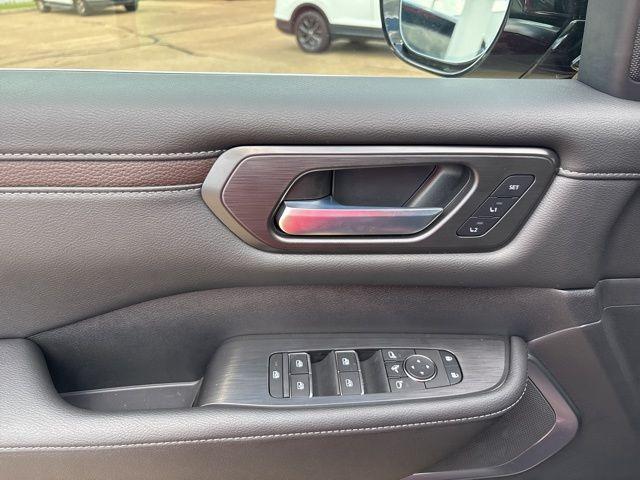 new 2025 Nissan Armada car, priced at $69,168