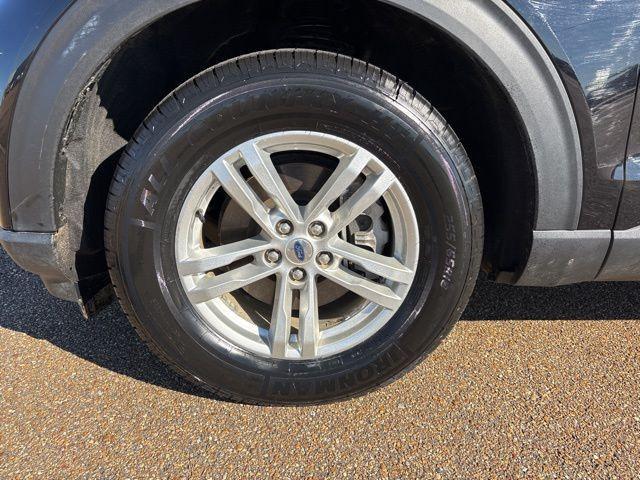 used 2023 Ford Explorer car, priced at $29,800