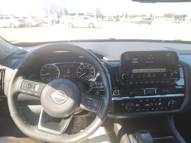 used 2024 Nissan Pathfinder car, priced at $34,900