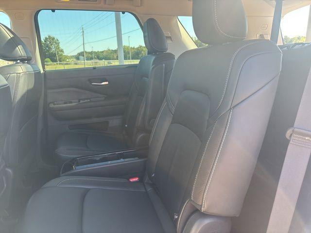 used 2024 Nissan Pathfinder car, priced at $34,500