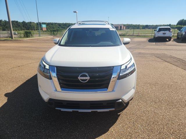 used 2024 Nissan Pathfinder car, priced at $34,900