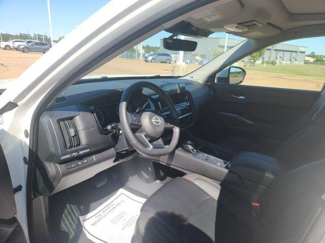 used 2024 Nissan Pathfinder car, priced at $34,900