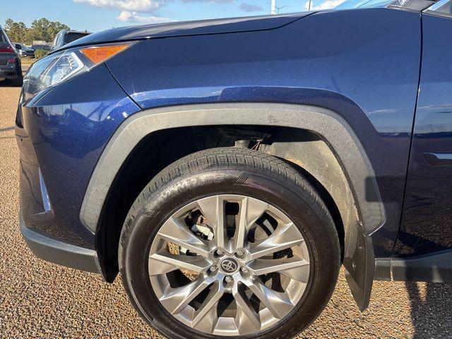 used 2021 Toyota RAV4 car, priced at $25,600