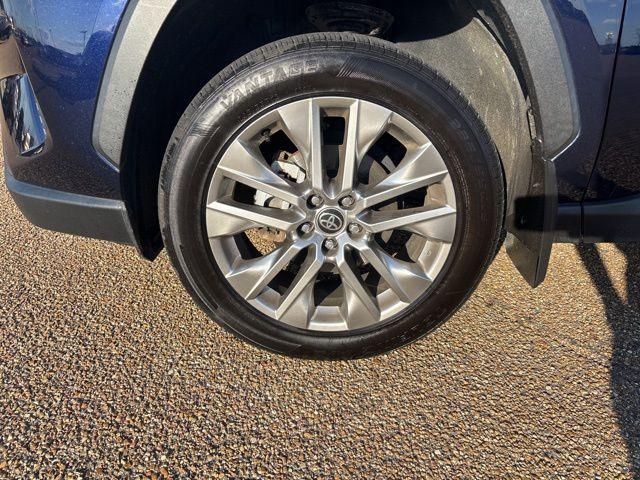 used 2021 Toyota RAV4 car, priced at $25,600