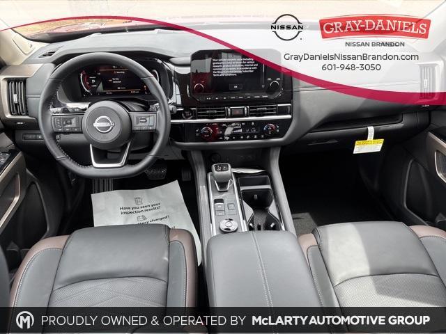 new 2025 Nissan Pathfinder car, priced at $51,548