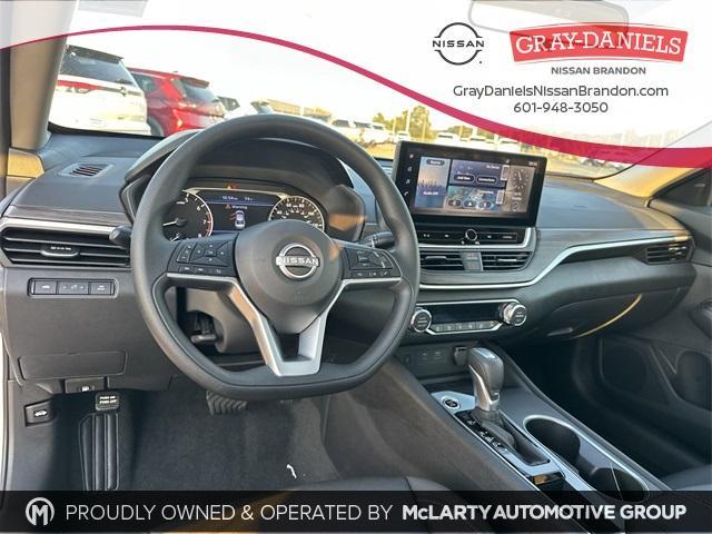 new 2025 Nissan Altima car, priced at $28,006