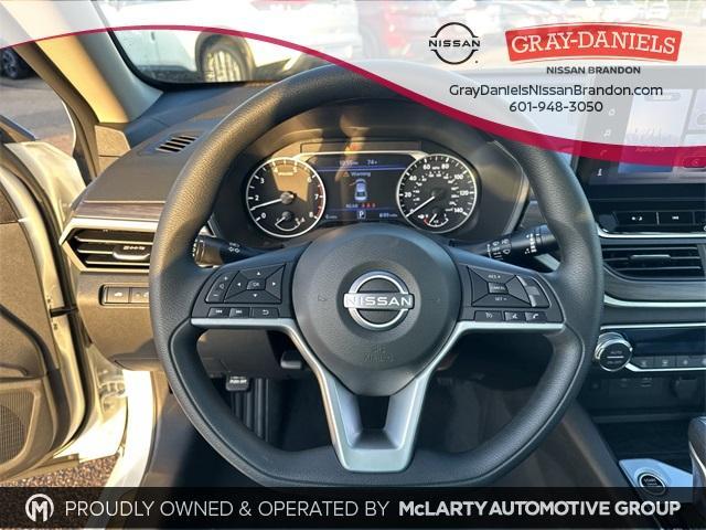 new 2025 Nissan Altima car, priced at $28,006