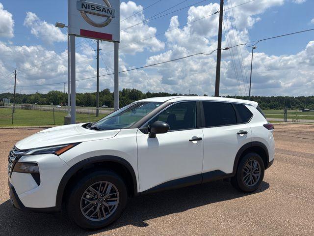 used 2024 Nissan Rogue car, priced at $23,300