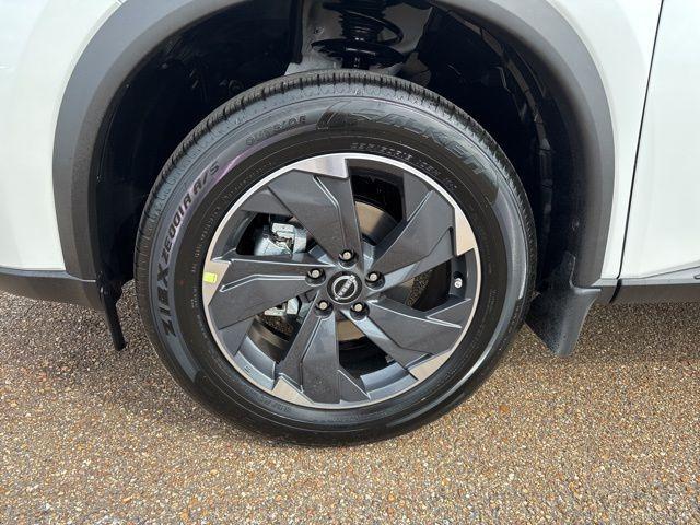 new 2026 Nissan Rogue car, priced at $31,564