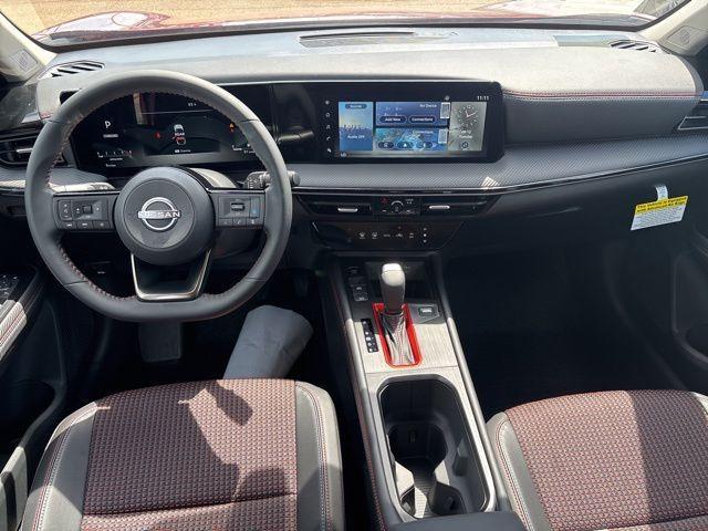 new 2025 Nissan Kicks car, priced at $26,307