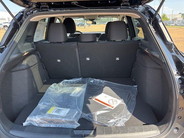 new 2025 Nissan Kicks car, priced at $26,175