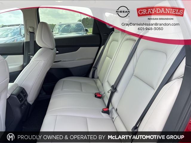 new 2025 Nissan Murano car, priced at $45,568