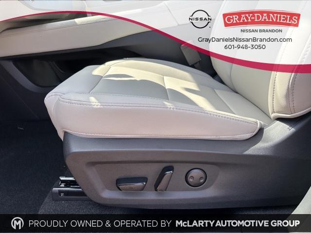 new 2025 Nissan Murano car, priced at $45,568