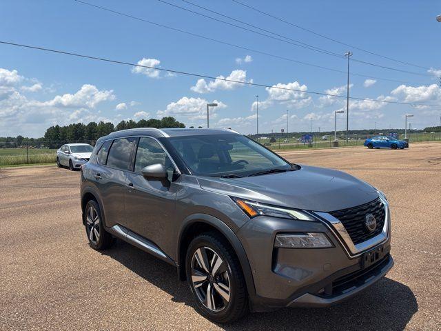 used 2022 Nissan Rogue car, priced at $25,600