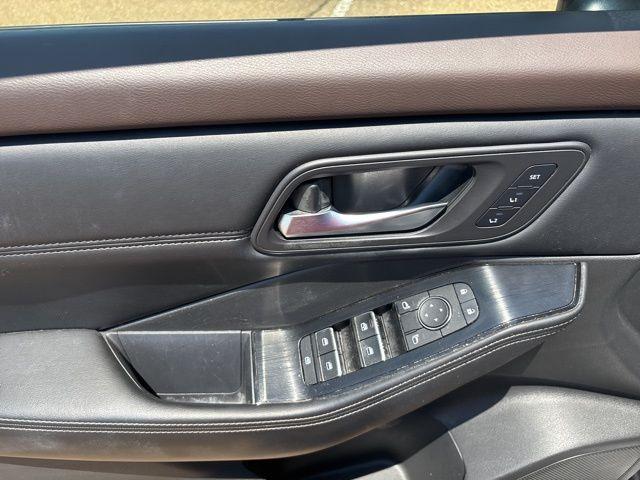 used 2022 Nissan Rogue car, priced at $25,600