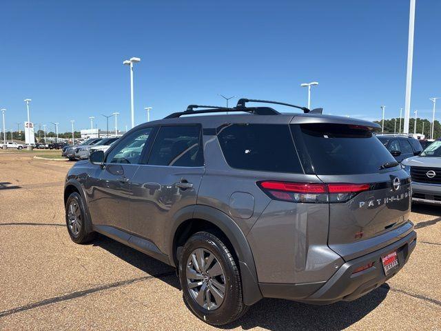 new 2025 Nissan Pathfinder car, priced at $34,367