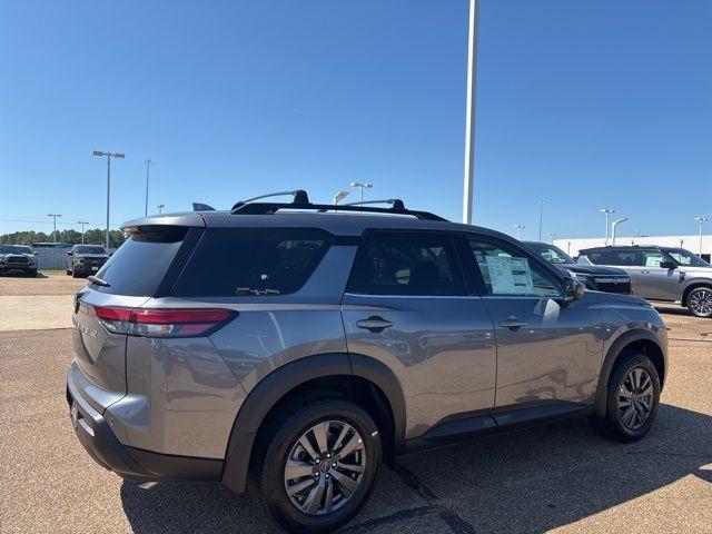 new 2025 Nissan Pathfinder car, priced at $34,367