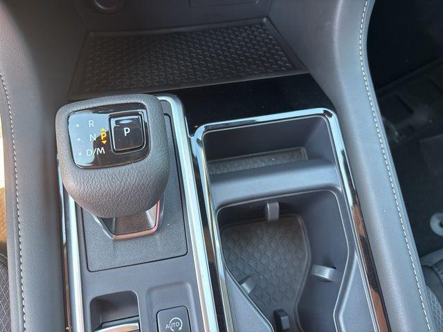 new 2025 Nissan Pathfinder car, priced at $34,367