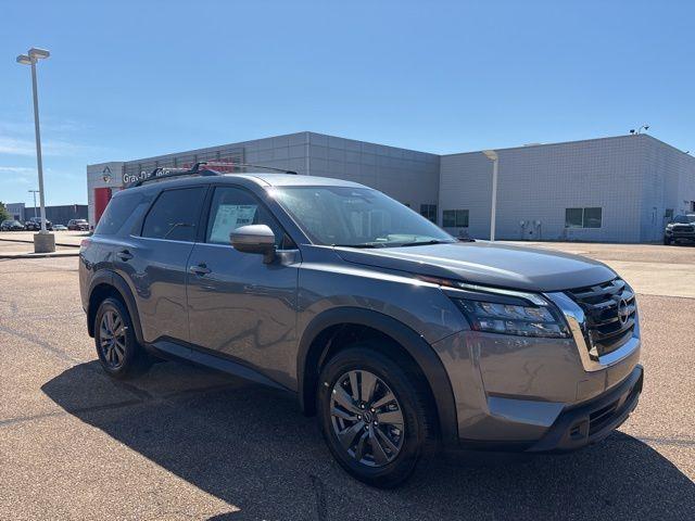 new 2025 Nissan Pathfinder car, priced at $34,367
