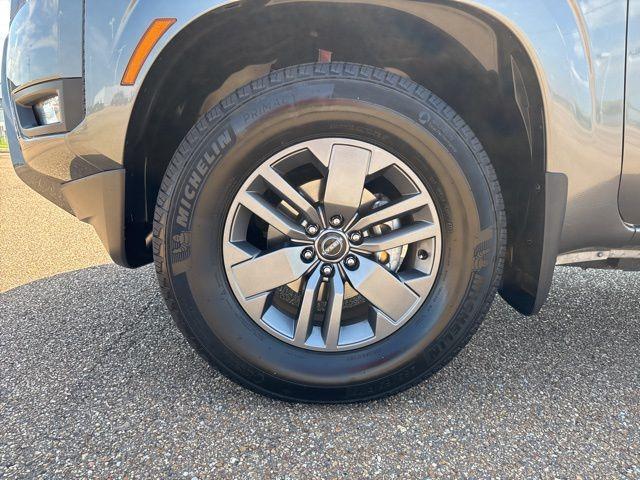 used 2025 Nissan Frontier car, priced at $33,500