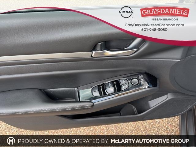used 2023 Nissan Altima car, priced at $20,600