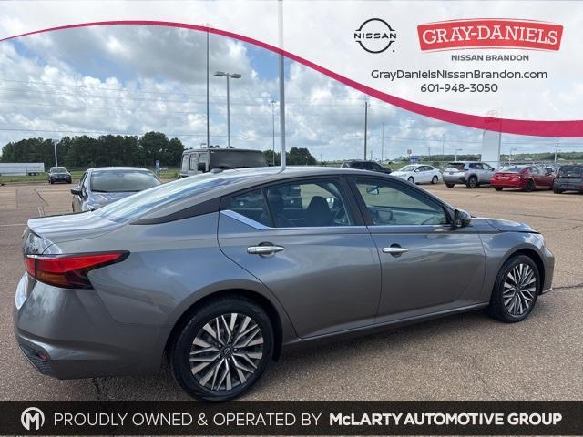 used 2023 Nissan Altima car, priced at $20,600