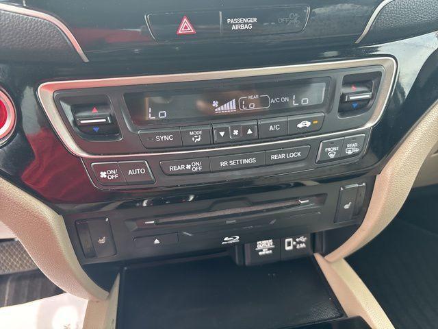 used 2021 Honda Pilot car, priced at $23,300