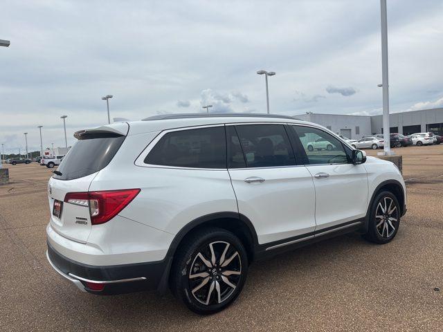 used 2021 Honda Pilot car, priced at $23,300