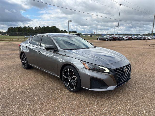 used 2023 Nissan Altima car, priced at $20,900