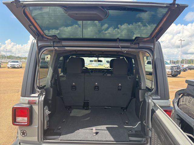 used 2022 Jeep Wrangler Unlimited car, priced at $30,600