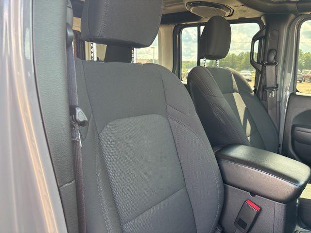 used 2022 Jeep Wrangler Unlimited car, priced at $30,600