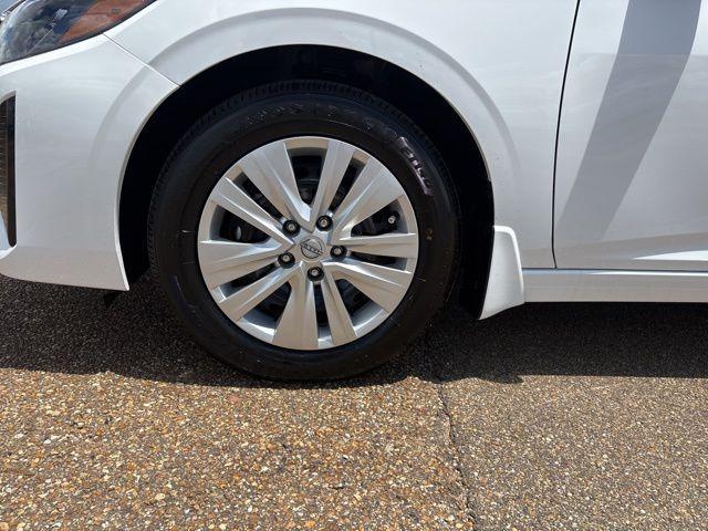 new 2025 Nissan Sentra car, priced at $22,524
