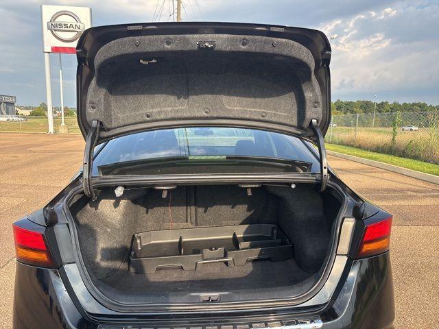 used 2022 Nissan Altima car, priced at $20,400