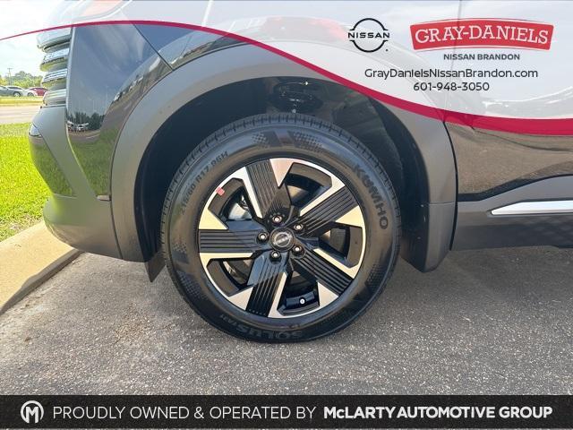 new 2025 Nissan Kicks car, priced at $26,592