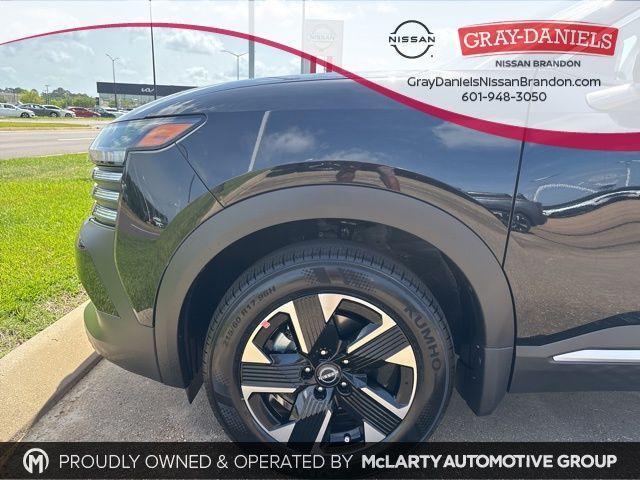 new 2025 Nissan Kicks car, priced at $25,592