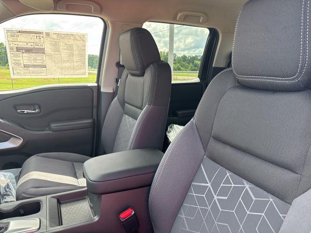 new 2025 Nissan Frontier car, priced at $34,784