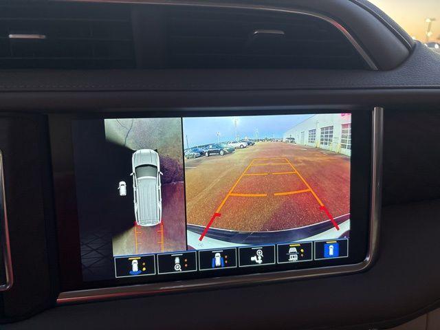 used 2023 GMC Yukon XL car, priced at $56,000