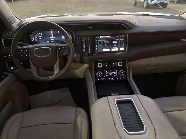used 2023 GMC Yukon XL car, priced at $56,000