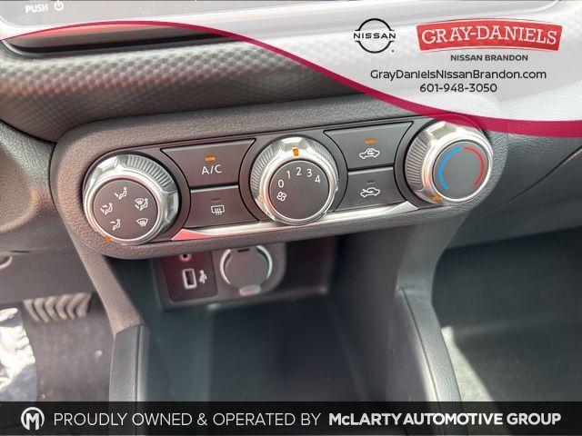 new 2025 Nissan Kicks Play car, priced at $23,071