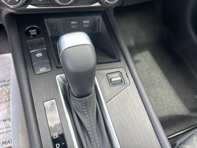 new 2025 Nissan Kicks car, priced at $26,579