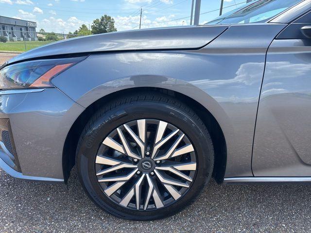used 2024 Nissan Altima car, priced at $20,200