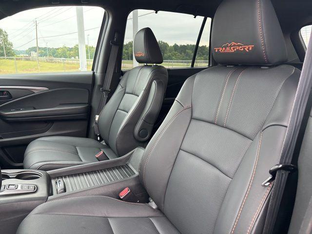 used 2022 Honda Passport car, priced at $28,600