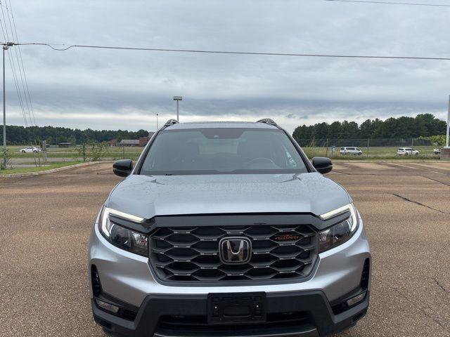 used 2022 Honda Passport car, priced at $28,600