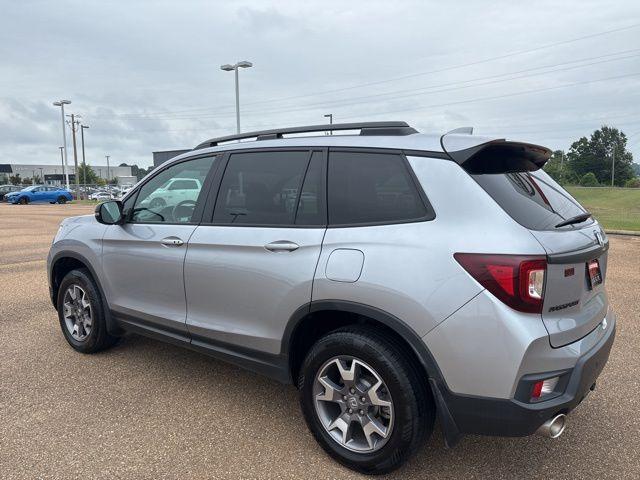 used 2022 Honda Passport car, priced at $28,600